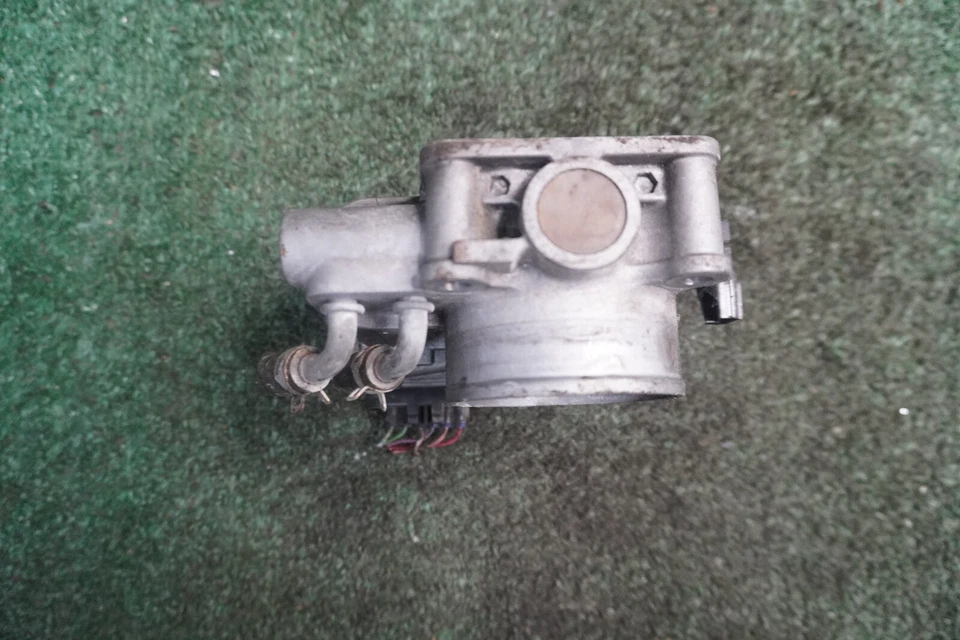 2010 HONDA Accord Crosstour 3.5L CORPO DO ACELERADOR FABRICANTE DE EQUIPAMENTO ORIGINAL 80K milhas TB1292 - Imagem 2 de 3