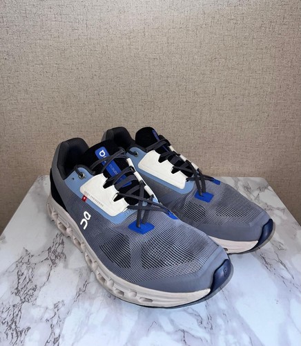 On Running Cloudstratus Men's Running Shoes - Fossil/Midnight