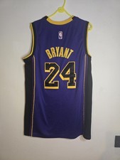 Kobe Bryant Los Angeles Lakers Jersey #24 Swingman 50 Leave A Legacy Purple