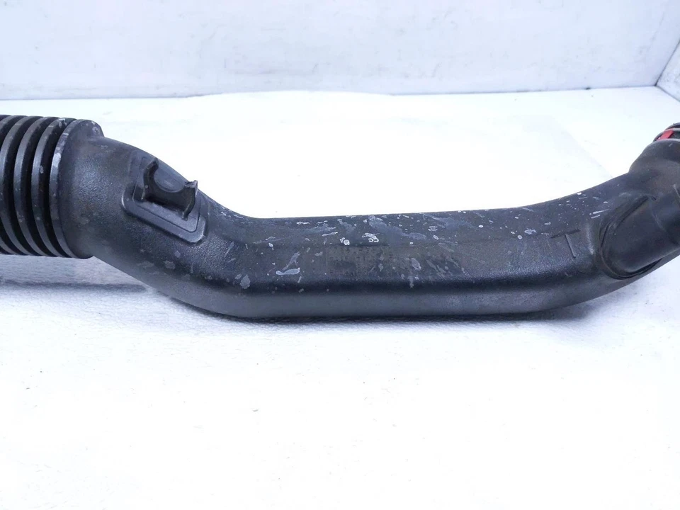 Tubo de entrada para purificador de ar Lexus Is200t 2016-2017 - 2.0L 17880-36170 - Imagem 2 de 4