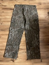 Vintage 90  s Realtree Camouflage Pants Made In USA Men  s 34/30