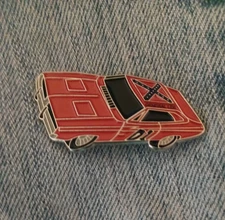 DUKES OF HAZARD-GENERAL LEE-ENAMEL PIN-SHIP ALL THE PINS YOU BUY FOR $4.99