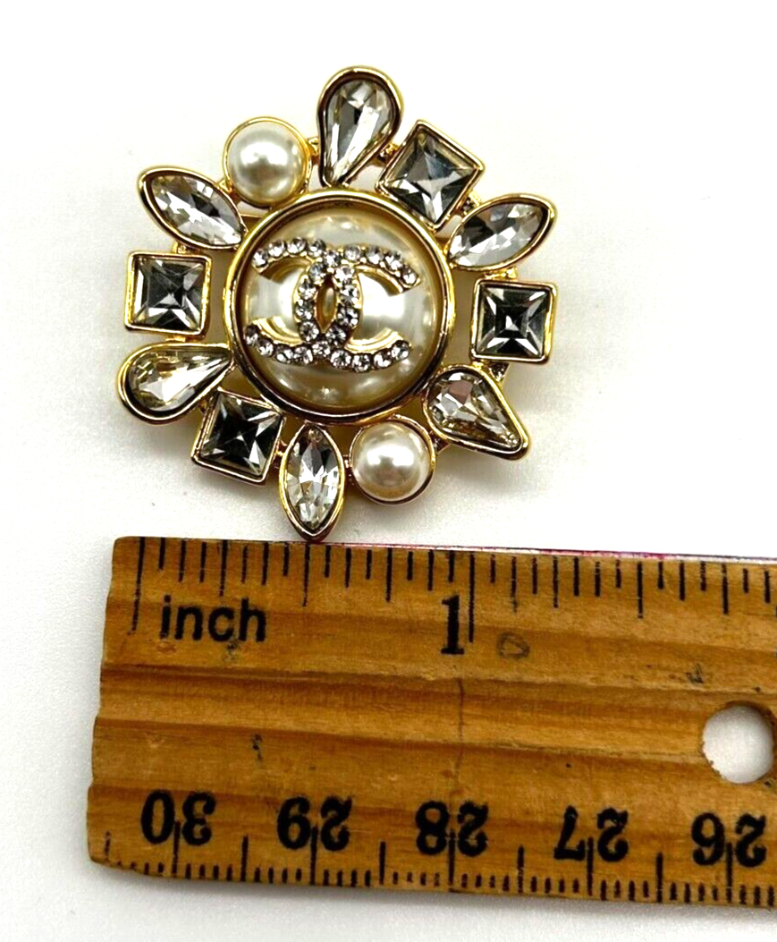 CHANEL Women's Brooch CC Logo Faux Pearl & Crystal Pin | eBay