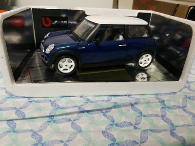BBURAGO 1/18 MINI COOPER 2000 | eBay