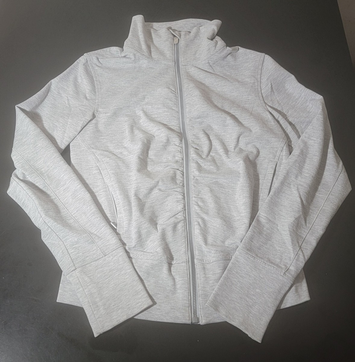 ルルレモン ジップアップジャケット サイズ6