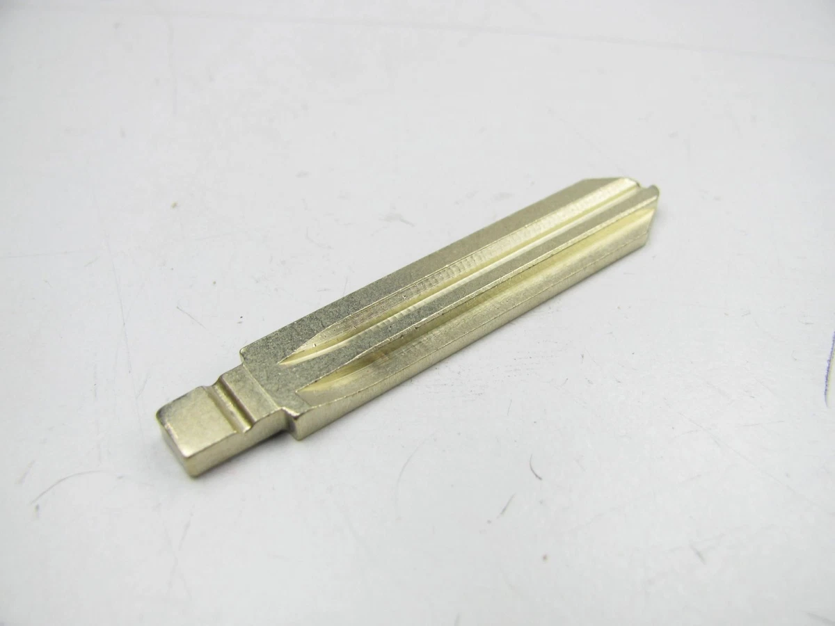 New Genuine Uncut Key Blank Remote Fob Insert OEM For 12-13 Kia 