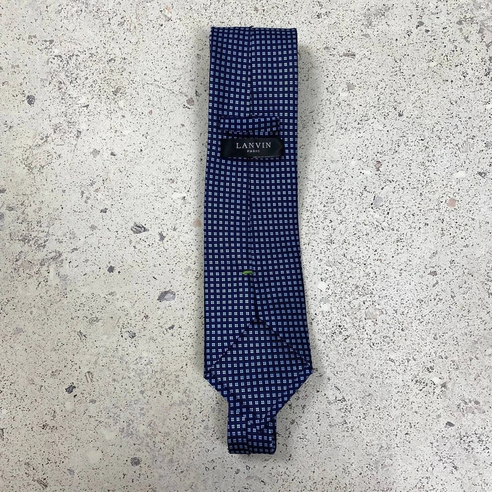 Lanvin Paris Mens 100% Silk Luxury Dice Print Neck Tie Blue - Image 4 of 4