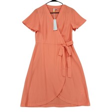 Yarrow Juniper Adaptive Wrap Dress M Peach Magnetic Closure Flutter Sleeve NEW