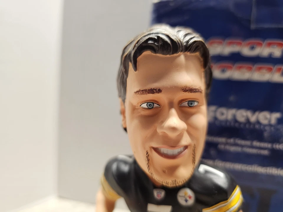 Ben Roethlisberger Pittsburgh Steelers NFL 2005 Forever Collectibles FOCO #'d... Foto 2 de 4
