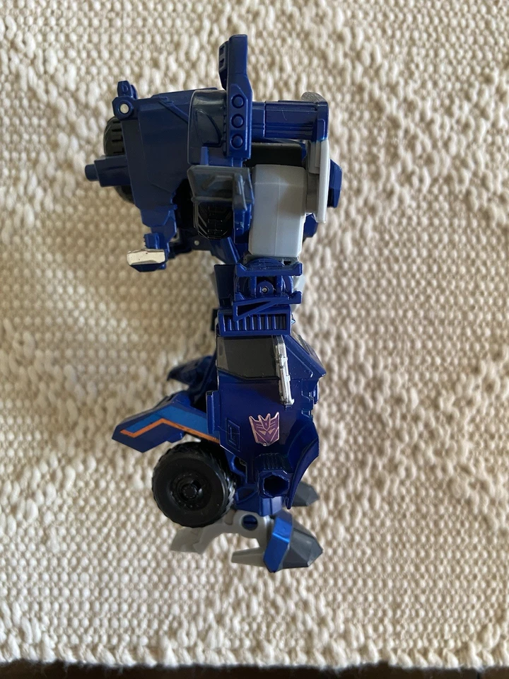 Transformers Prime First Edition Arms Micron War Breakdown And Zamu And Arcee. - Image 4 of 4