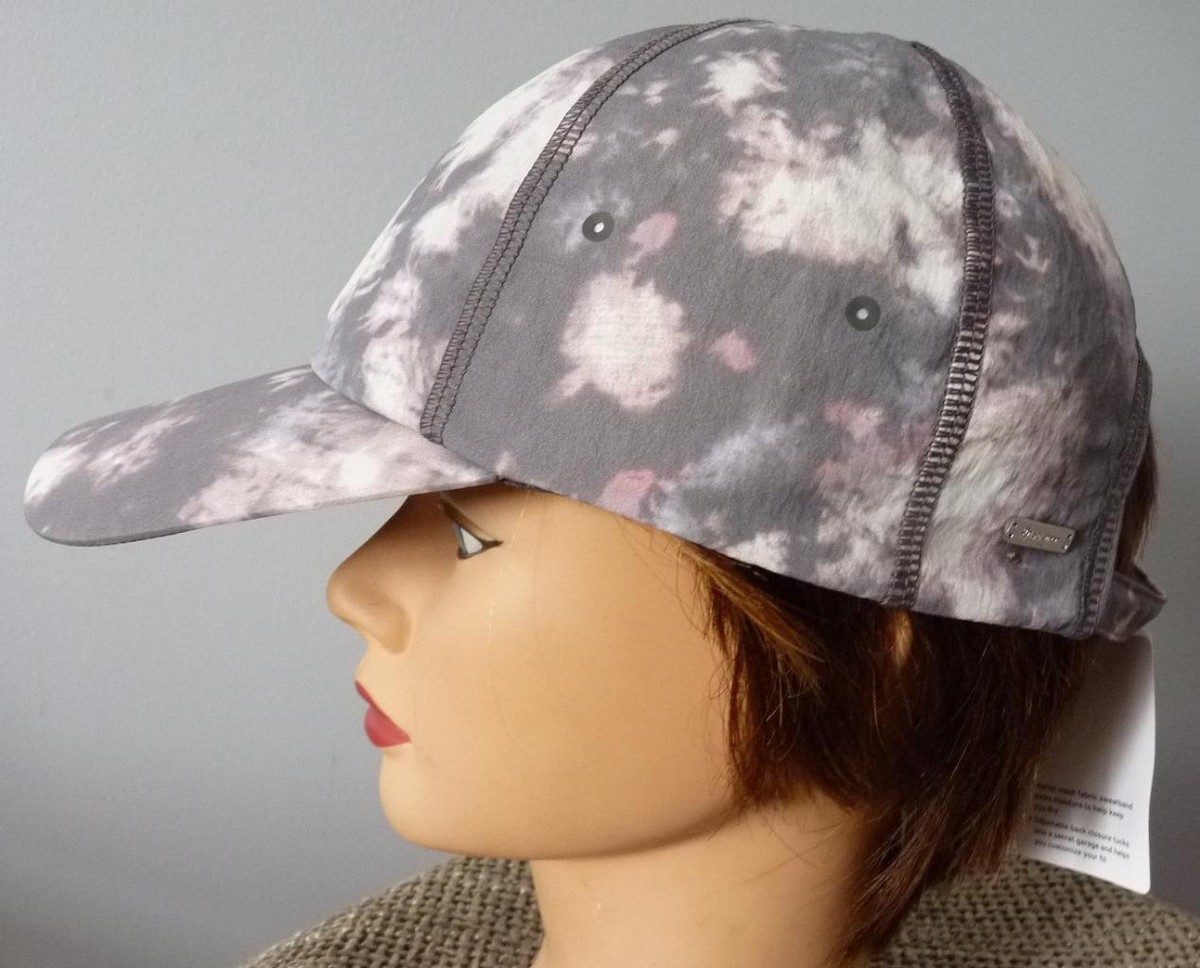 ?Lululemon Baller Hat Soft, NWT lululemon Baller Hat Soft | Pack Hacker main image 3