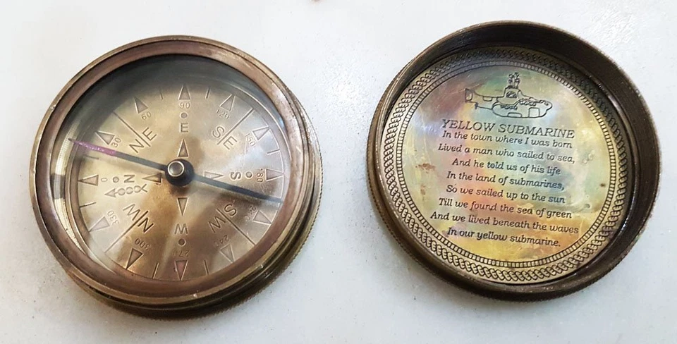 THE BEATLE FINDER BRÚJULA ANTIGUA AMARILLA POEMA BRÚJULA RELOJ DE SOL ANTIGUO BRÚJULA Foto 4 de 4