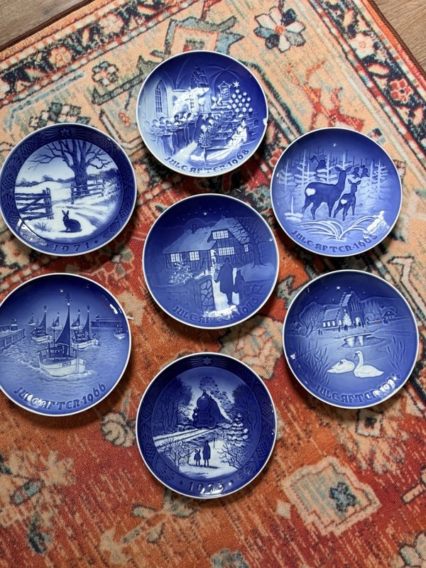 B&G Bing Grondahl Country Christmas Plates Lot of 7 1965-1975 Denmark EUC