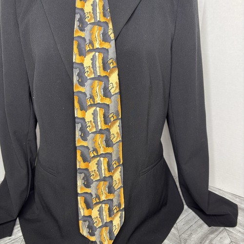 Jerry Garcia Men's Tie Necktie 100% Imported Silk Made in USA Classic Stylish - Picture 2 of 8