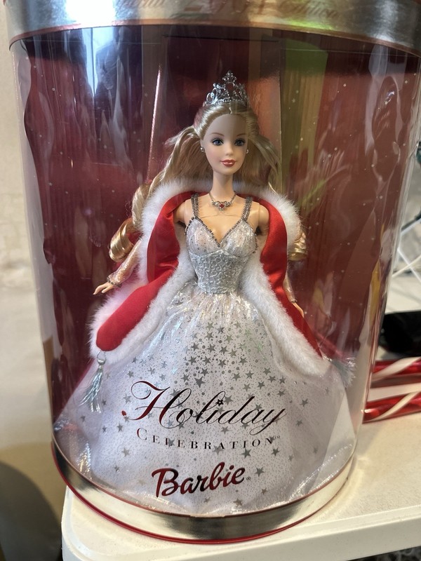 Mattel Barbie Millennium Princess Fashion Doll (24154)