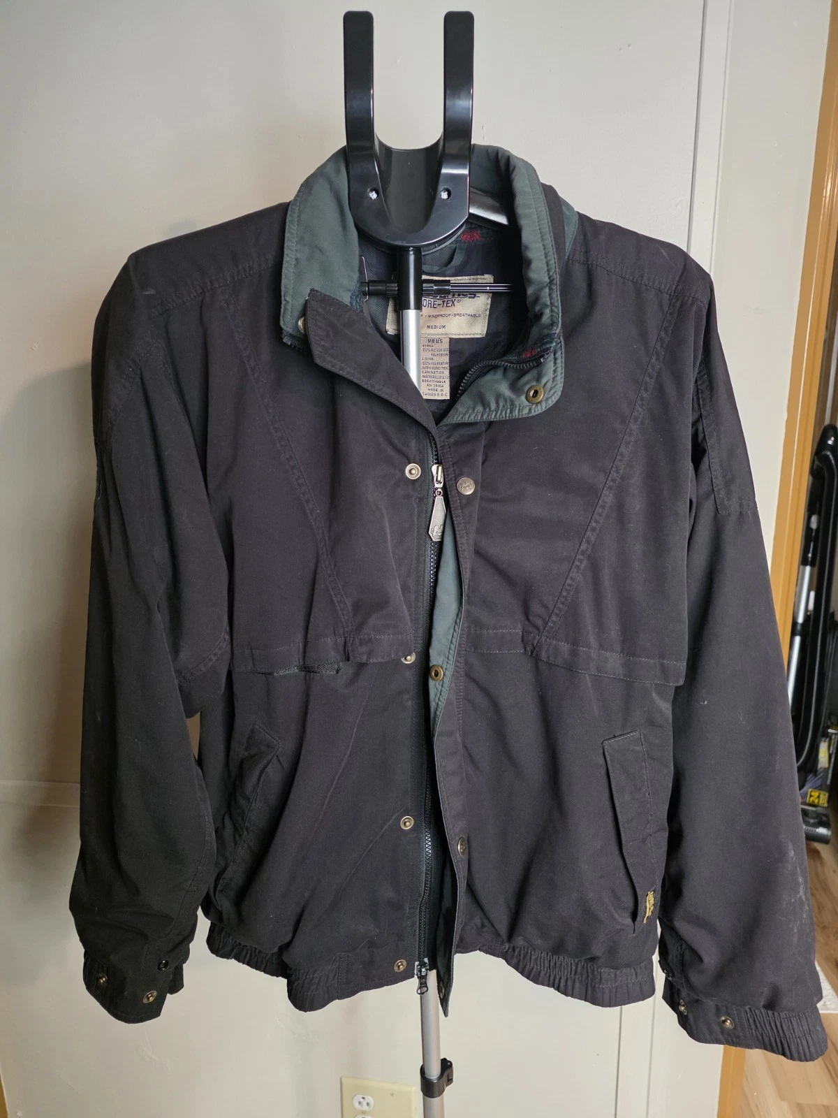 Vintage Tourney Golf Jacket Mens Medium Black Waterproof Windbreaker Lightweight