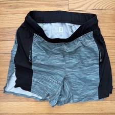 Chubbies Men's Athletic Shorts Blue Black Striped S 5.5" Inseam Zipper Pocket