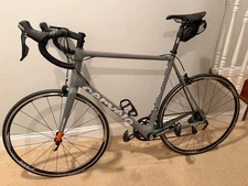 Cervelo R2 Carbon Fiber Road Bike 61cm