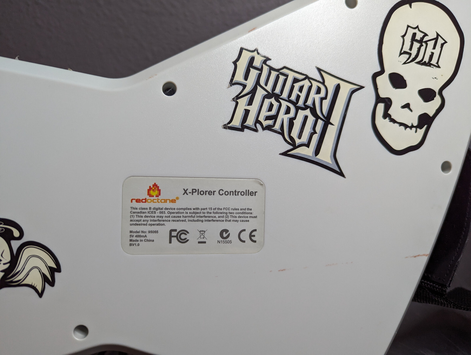 Guitar Hero Xplorer Guitar Xbox 360 Red Octane White Wired Model eBay