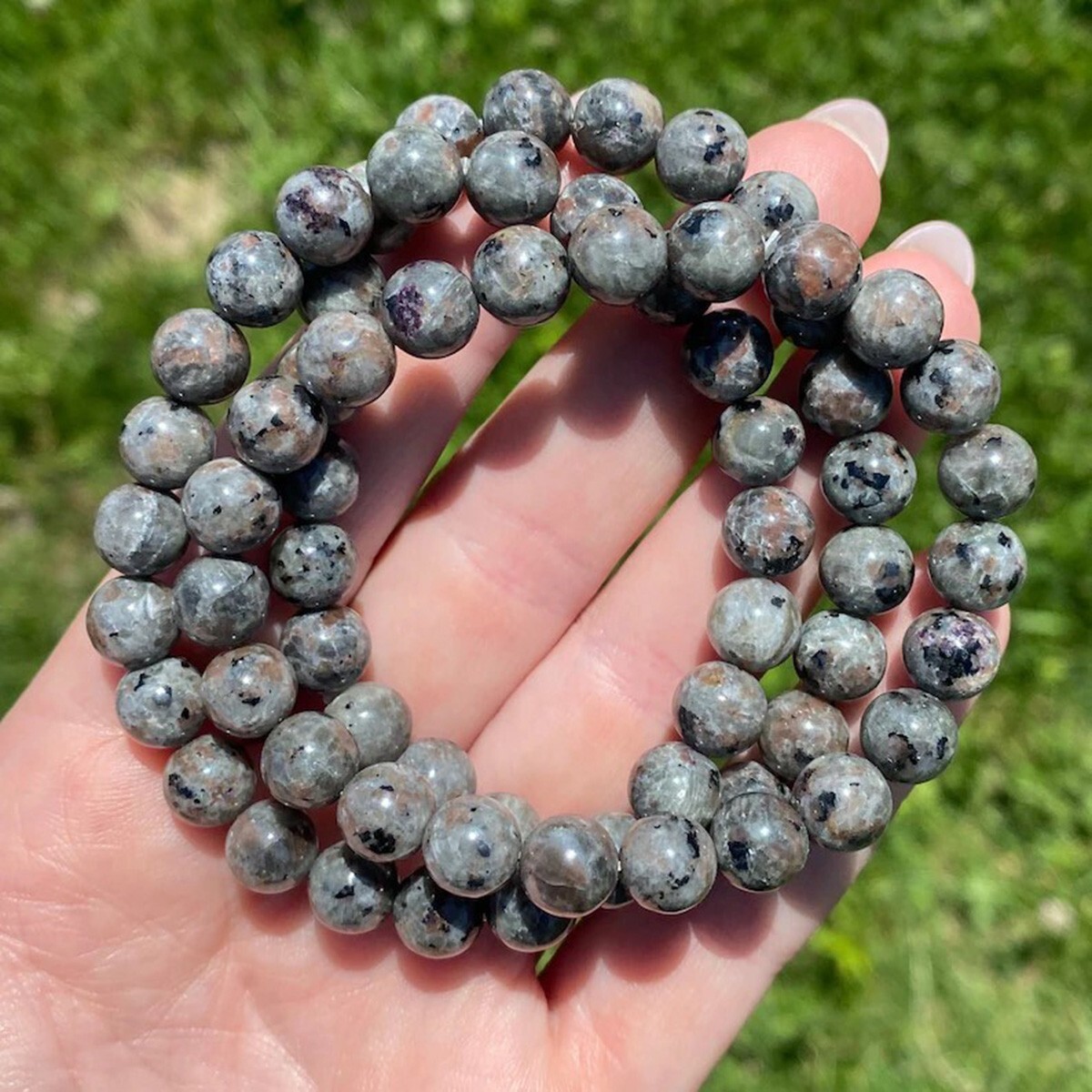 Natural Yooperlite Stretch Bracelet UV Reactive Flamme Gemstone 8mm Round Beads