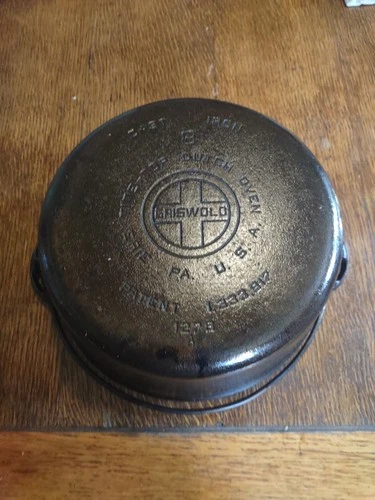 GRISWOLD DUTCH OVEN #8 1278 A Cast Iron Sits Flat No Lid Cast Iron Restored