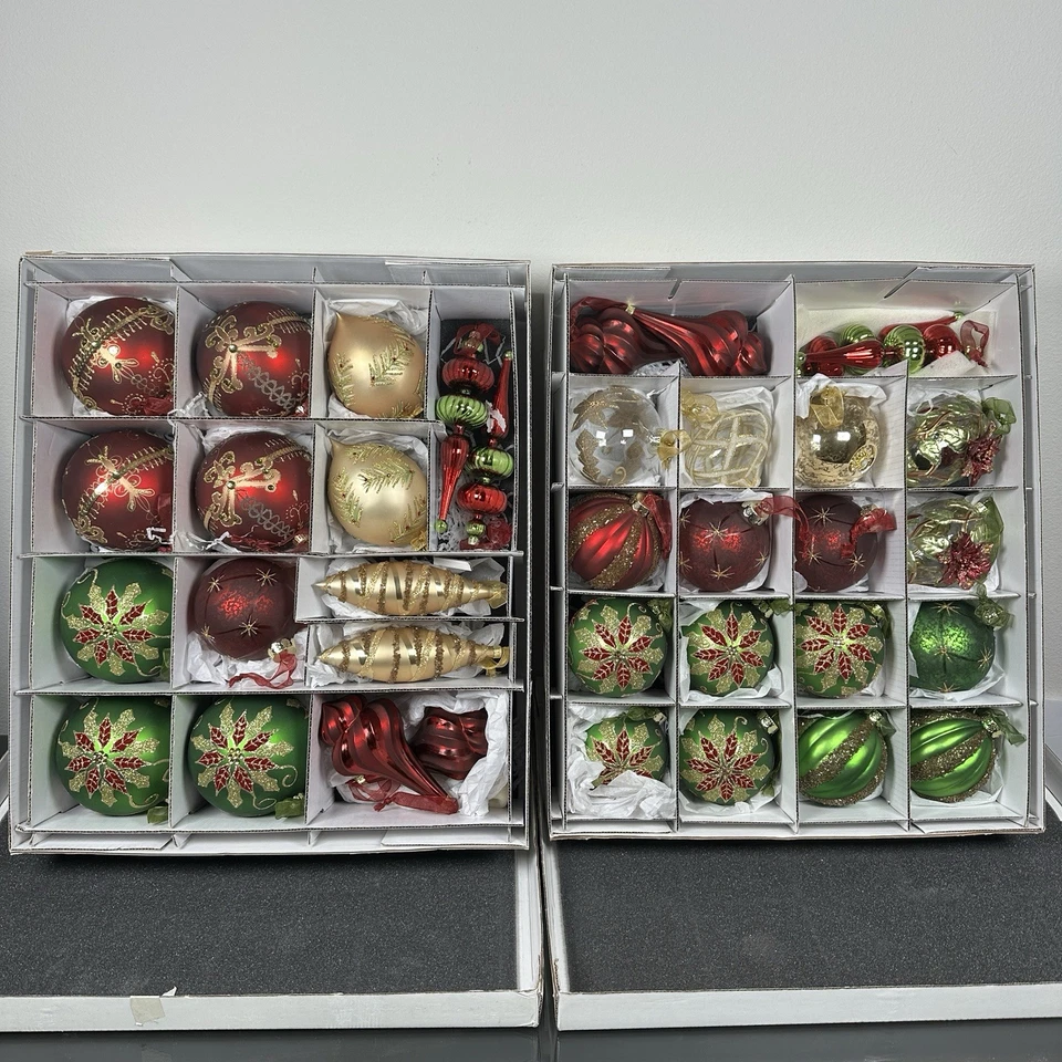 Lote de 36 piezas de adornos navideños de puerta delantera rojo verde dorado remates de vidrio globos Foto 3 de 4