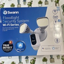 Swann SWWHD-FLOCAMW Floodlight Full HD 1080p ...