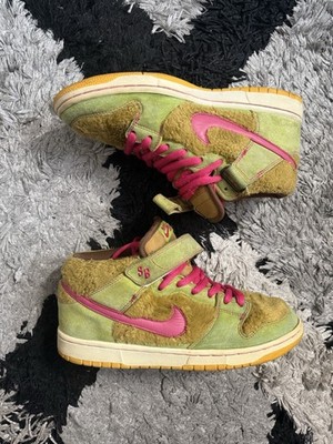 Size 9 - Nike Dunk Premium SB Mid Three Bears - Mama Bear