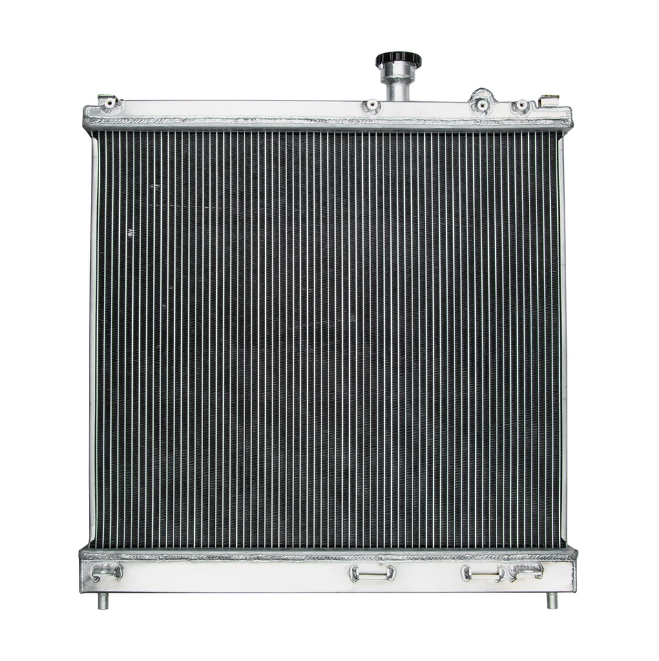 3-ROW Radiator For 2004-2015 ,2005 NISSAN Armada/TITAN / INFINITI / 5.6L Foto 3 de 4