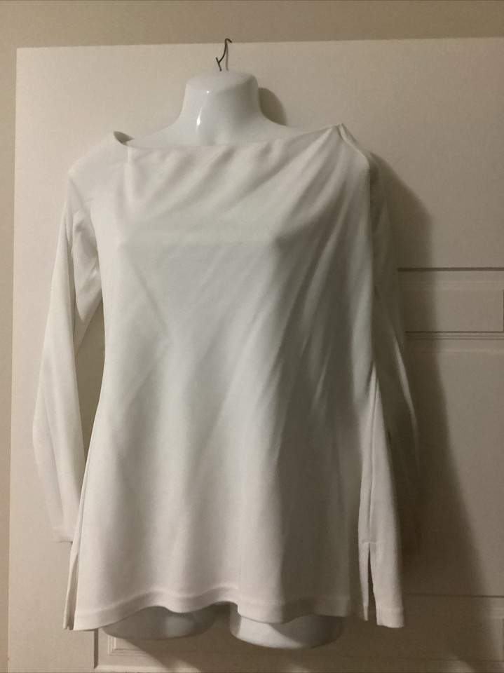 WITCHERY CREAM TOP - LONG SLEEVES - OFF THE SHOULDER SIZE MEDIUM