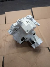 MAN Bosch 51.11103-7858 common rail fuel pump (USED)