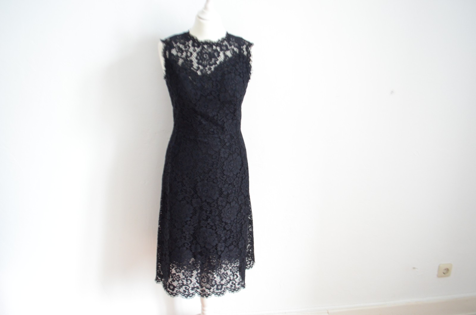 DOLCE & GABBANA dress lace NEW D 36 IT 42 black midi dress beautiful