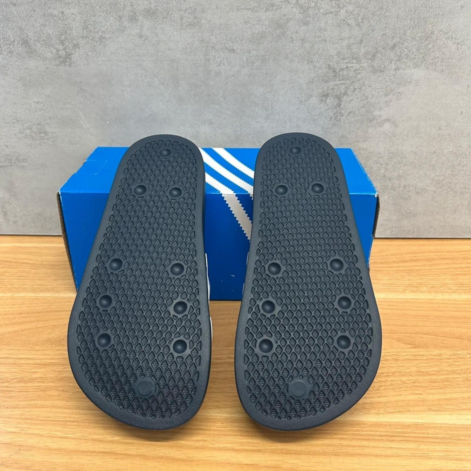 Adidas adiFOM Adilette Slides navy White | UK 5 | Originals | New With Box image 3