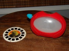 Vintage 1998 MATTEL Original Classic VIEW MASTER Red With 2004 Shrek 2 Reel 3D