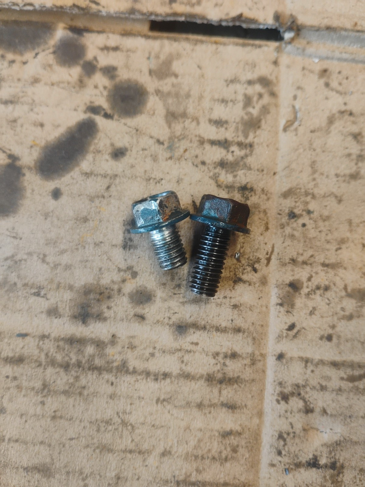 Kubota 3.8 V3800-CR Lift Bracket Bolts Hardware 4 Cylinder Diesel Engine Oem