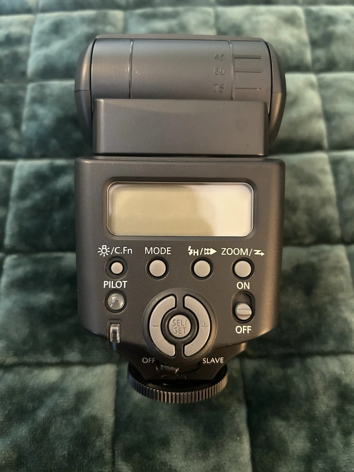 Canon Speedlite 430ex With Case, Manual,  and Mini Stand - Image 4 of 4