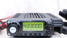 ICOM IC-208 20W 144/430 Dual Band New Spurious Compliance Mobil Ham radio USED