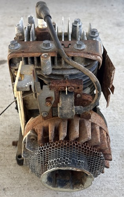 #ad Briggs amp; Stratton 3.5 HP Engine Spins Freely Has Compression $75.00