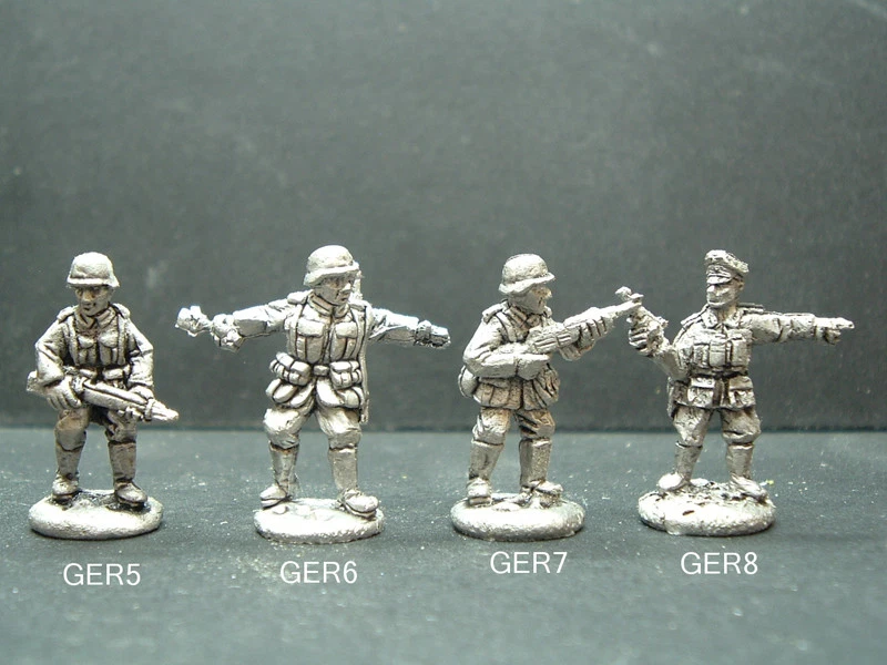 FRONTLINE WARGAMING Metal WWII German Infantry Troops - 4 Variations 1/76 - 20mm Scale. GER5-6-7-8