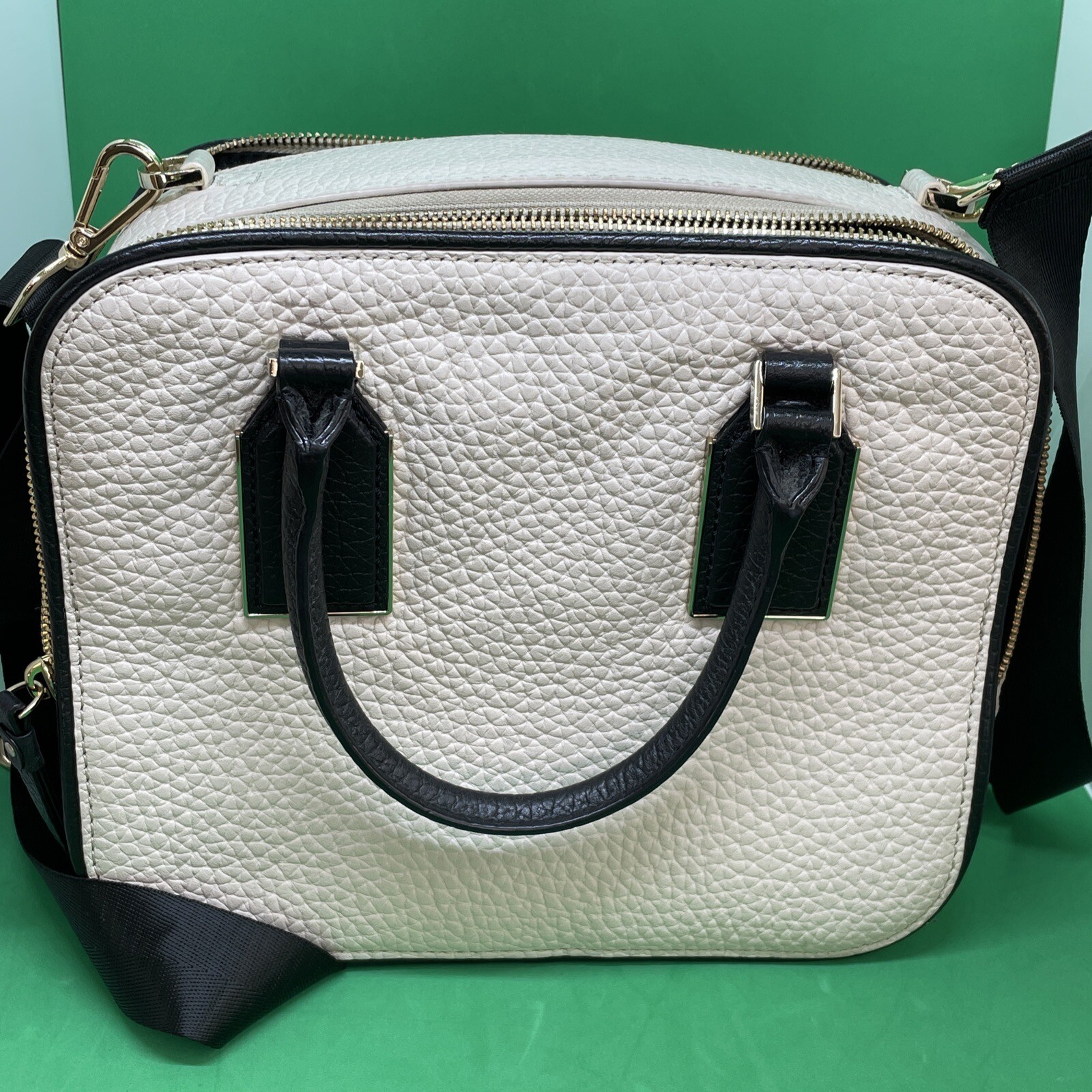 Kate Spade Cecil Court Elia' Beige Leather Satchel Crossbody