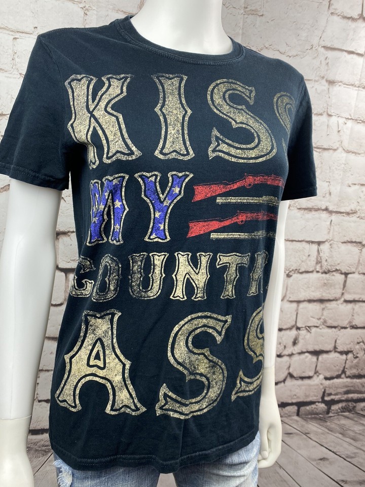Kiss My Country Ass Blake Shelton Womens Size Small Cotton T Shirt LKNW