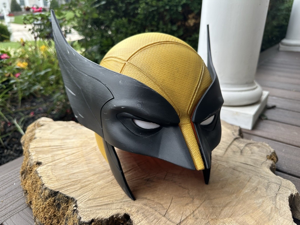 custom wolverine motorcycle helmet MOVIE ACCURATE Weathered Wolverine Mask Helmet Cowl Wearable Cosplay