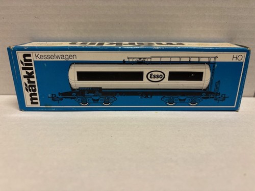 MÄRKLIN H0 Kesselwagen 4a ESSO DB Hamburg 4650 | Zustand: Neu