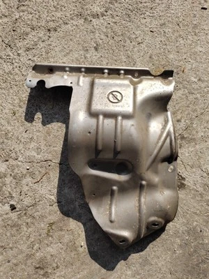 Bouclier Thermique OPEL Fiat Alfa-Romeo 1.9 CDTi Jtdm 120 / 55182370 - Photo 1/3