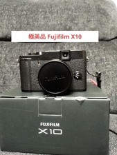 Fujifilm X10 Compact Digital Camera 947948