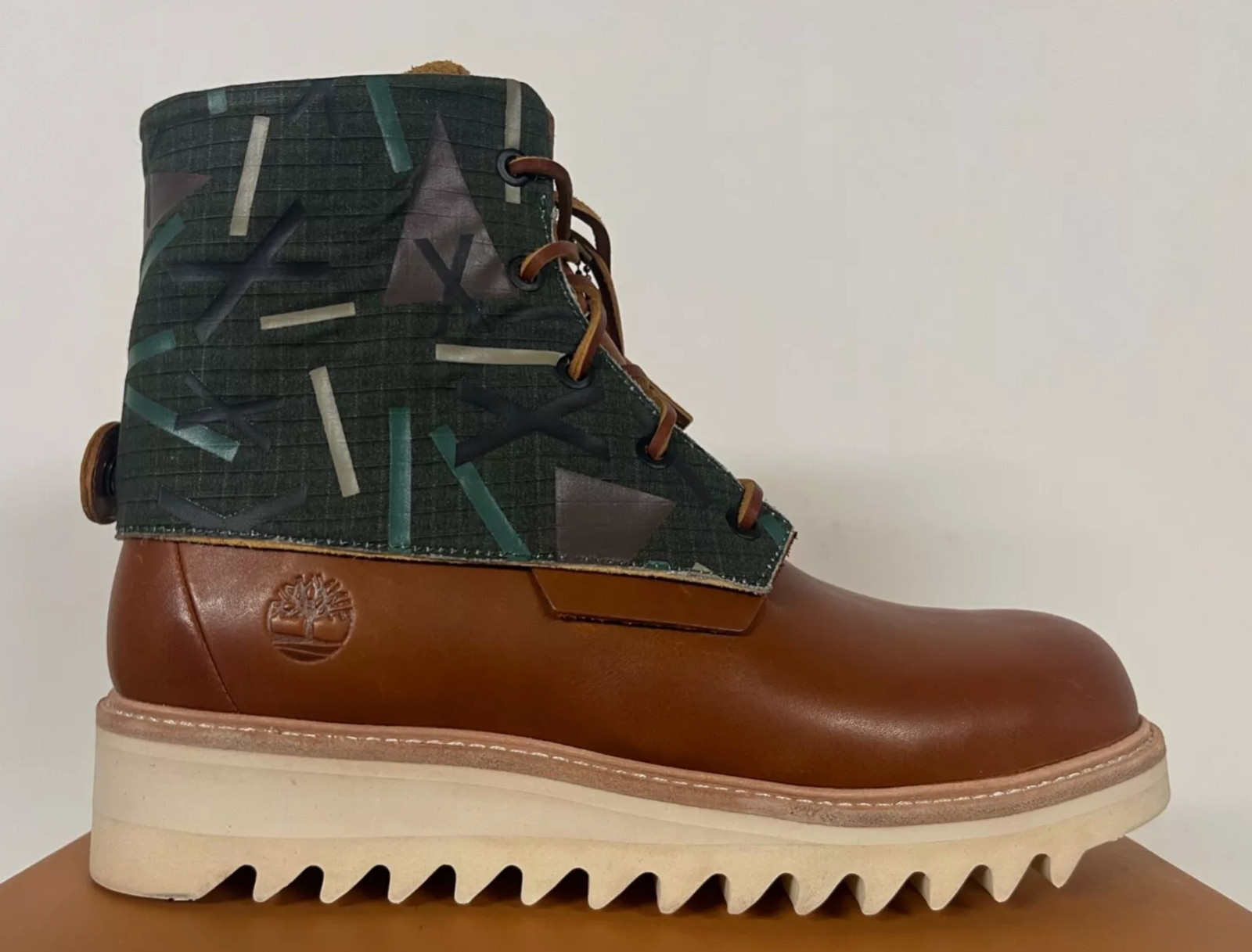 Timberland x NINA CHANEL ABNEY 50th Anniversary Future 73 Rare Deadstock Sz 9D image 5