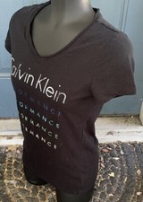 Women  s CALVIN KLEIN Performance Quick Dry Tee, Size Small