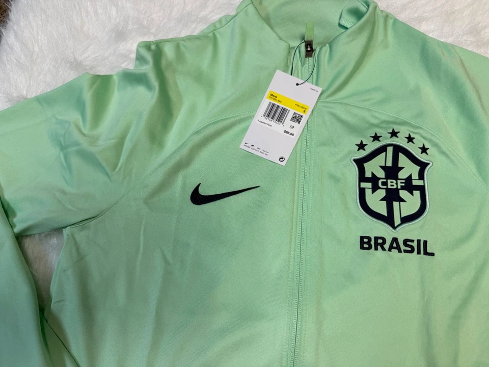 耐克 Dri-Fit Brazil Strike 全拉链绿色田径夹克,尺寸 S DX1950-390 — 第 4/4 张图片