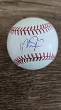 Mike Trout Rookie Cards Checklist and Autographed Memorabilia Guide 41