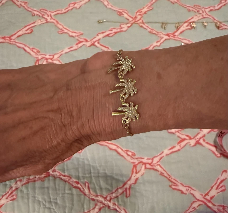 Lilly Pulitzer Sparkling Palm Trees Necklace & Bracelet Set EUC - Image 4 of 4